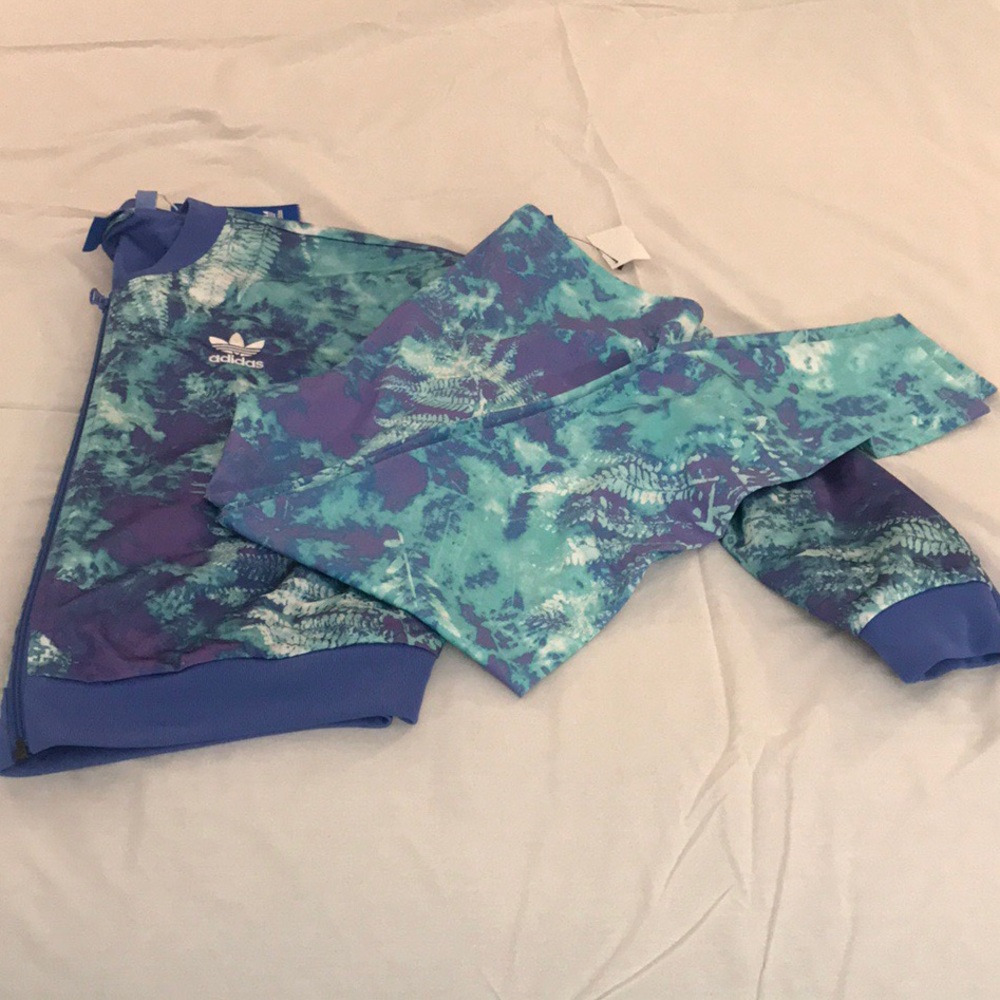 Adidas track jacket - Picture 5 of 6